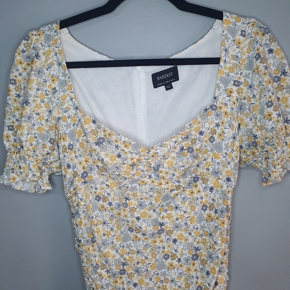 BARDOT Floral Mini Dress Feminine Babydoll White/Yellow/Gray Women's Size 6 - Picture 4 of 10
